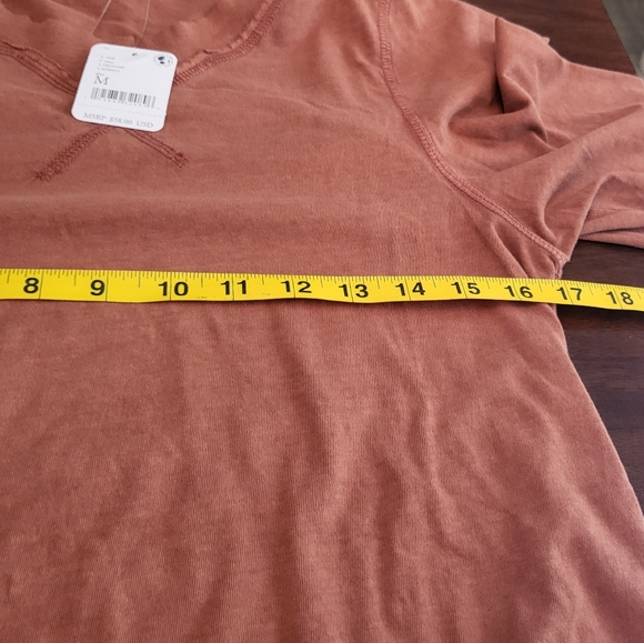 NWT  We The Free top M - Picture 6 of 7